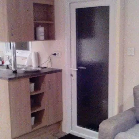 Luxe Vakantiechalet Met Omheinde Tuin 6pers Сasa de vacaciones Bredene