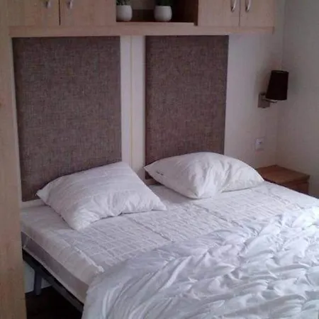 Luxe Vakantiechalet Met Omheinde Tuin 6pers *